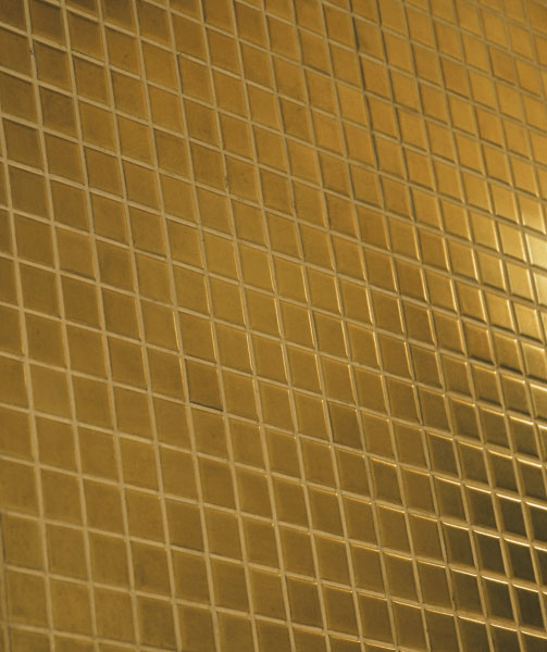 As pastilhas de porcelana da Atlas t&ecirc;m uma camada de esmalte com ouro e acab...