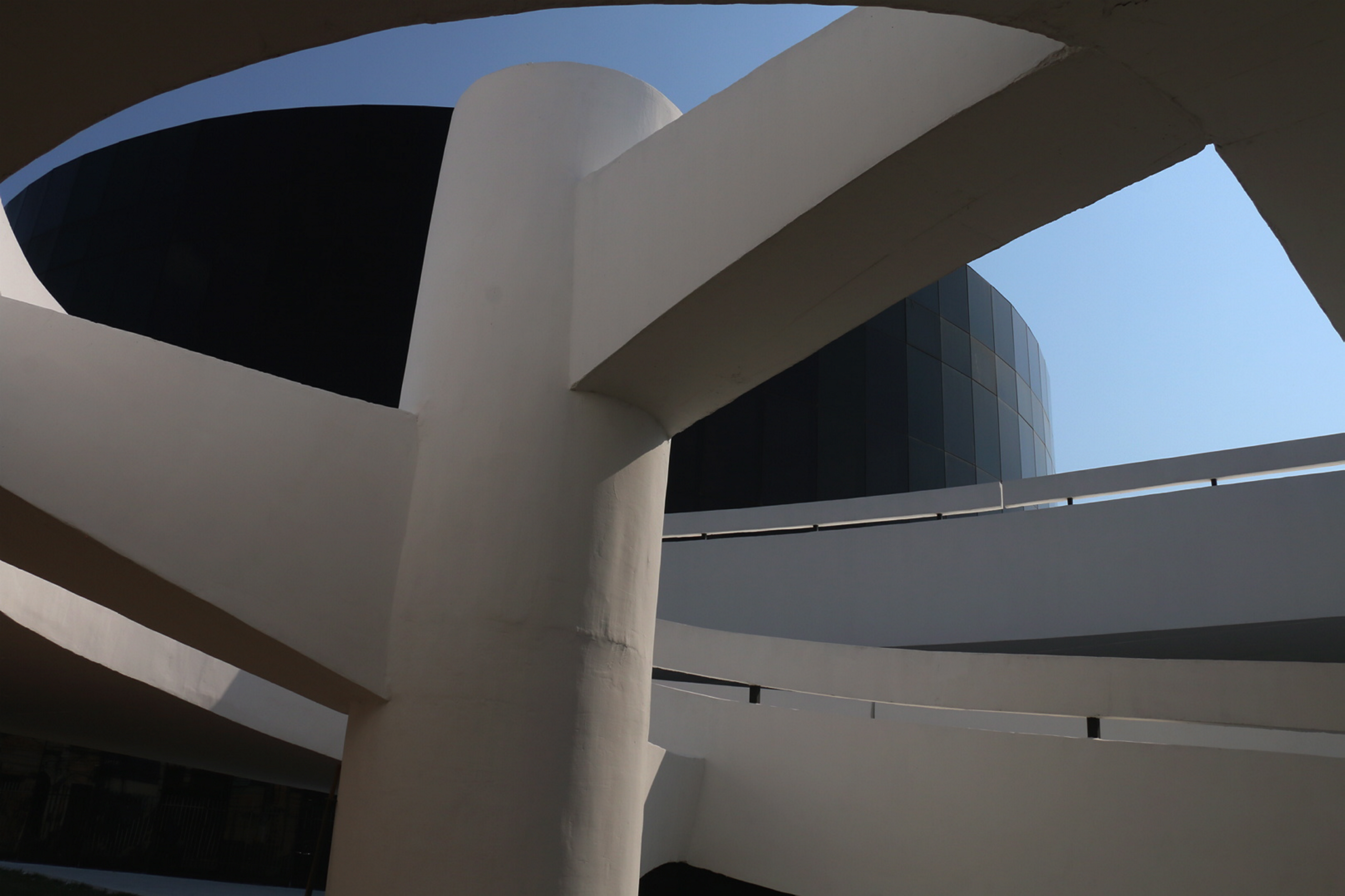 extra-cine-reserva-niemeyer2
