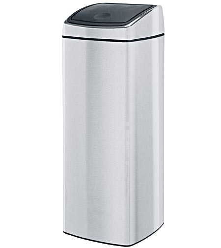 A lixeira retangular Touch Bin Profile de 50 litros sai por R9 na promoção.