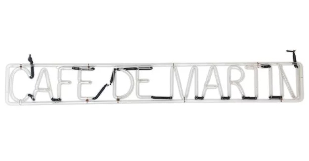 Cafe De Martin Neon Sign, vendido por 2499 dólares