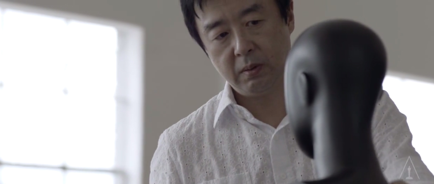 Jum Nakao cria vestido de papel para Hollywood Costume Museum