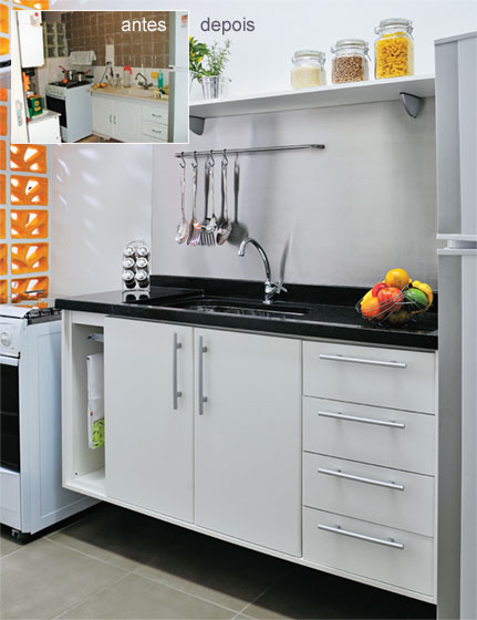 Minha Casa Renovada: cozinha clara e atualizada