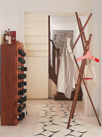 Piso: ladrilho hidr&aacute;ulico (Ladrilar)Cabide: Collectania