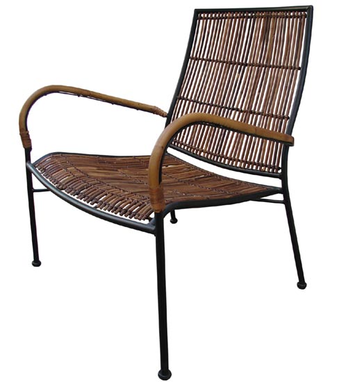 O outlet da Espa&ccedil;o Till tem mais de 1500 produtos importados da &Aacute;sia com de...