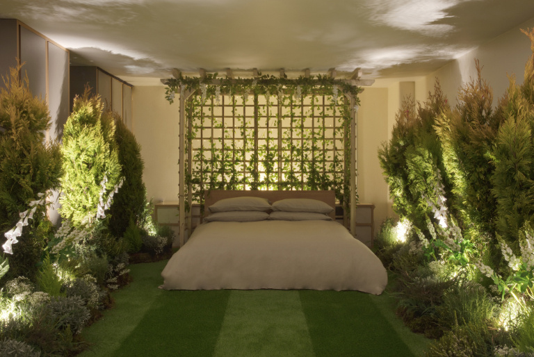 4-airbnb-e-pantone-fazem-parceria-e-criam-casa-com-lindos-jardins