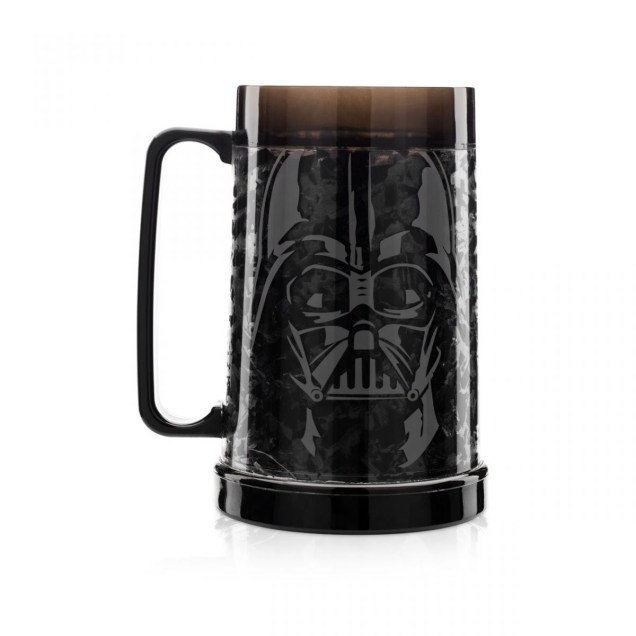 O caneco com gel térmico Star Wars Darth Vader custa R$ 69,90 na Imaginarium.