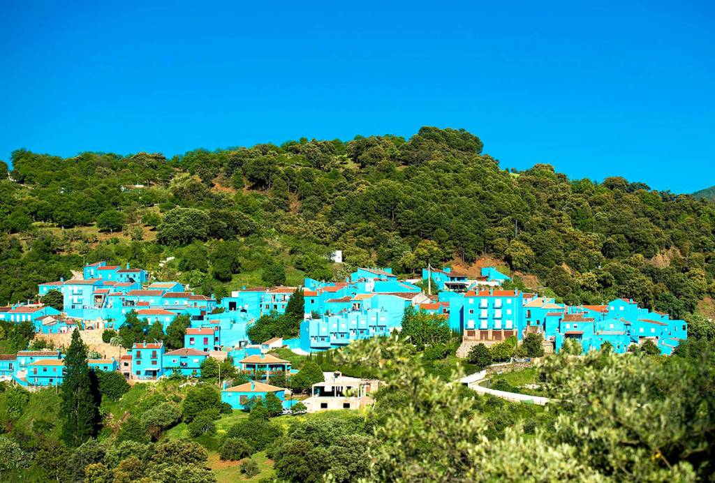 Aldeia espanhola de Júzcar perde direito de ser cidade dos Smurfs