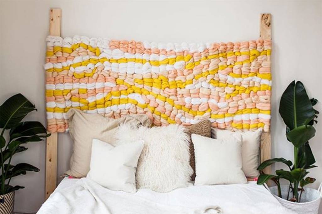 Cabeceira de tecido: o toque de aconchego que faltava no seu quarto