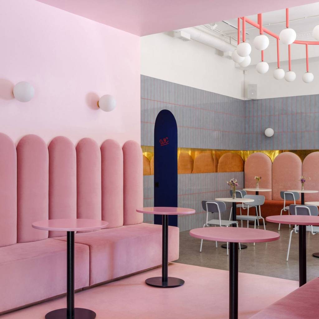 Café Breadway Café Breadway