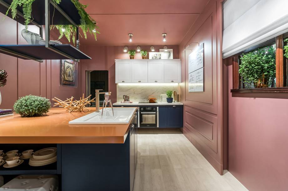 Cozinhas coloridas e decoradas: 32 cozinhas coloridas para inspirar a sua  reforma