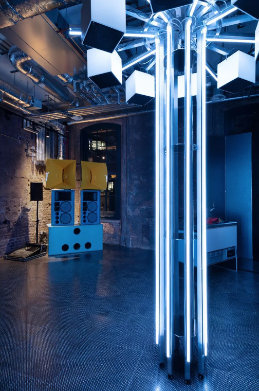 21-tom-dixon-hq-coal-office-london-design-festival-lab-designboom-01-768×512