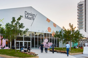 1-design-miami-imerge-seus-visitantes-no-tema-agua-para-a-edicao-de-2019