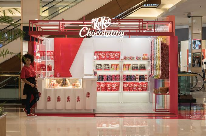 1-kitkat-abre-sua-primeira-loja-brasileira-no-shopping-morumbi 1-kitkat-abre-sua-primeira-loja-brasileira-no-shopping-morumbi