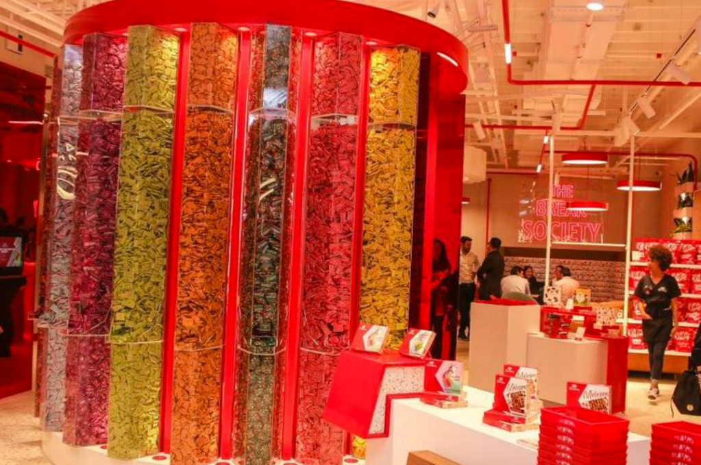 2-kitkat-abre-sua-primeira-loja-brasileira-no-shopping-morumbi 2-kitkat-abre-sua-primeira-loja-brasileira-no-shopping-morumbi