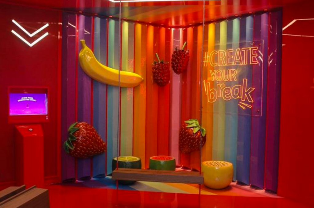 3-kitkat-abre-sua-primeira-loja-brasileira-no-shopping-morumbi 3-kitkat-abre-sua-primeira-loja-brasileira-no-shopping-morumbi