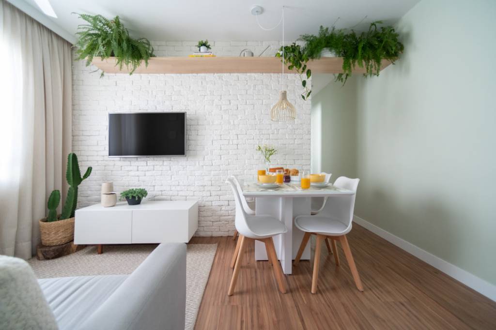 2-tons-claros-e-acolhedores-definem-apartamento-de-47-m2-em-sp 2-tons-claros-e-acolhedores-definem-apartamento-de-47-m2-em-sp