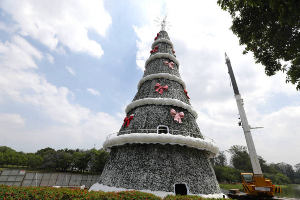Árvore de Natal do Ibirapuera é inaugurada e promete show de luzes inédito Árvore de Natal do Ibirapuera é inaugurada e promete show de luzes inédito