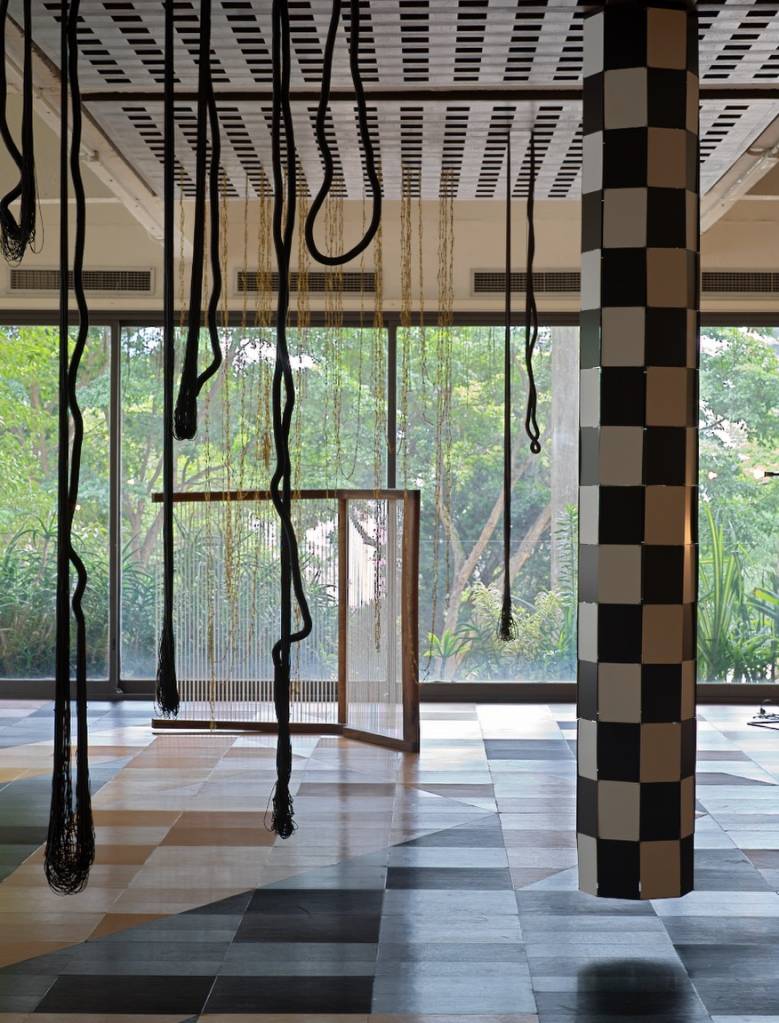5-eleonor-antunes-casa-de-vidro-masp 5-eleonor-antunes-casa-de-vidro-masp