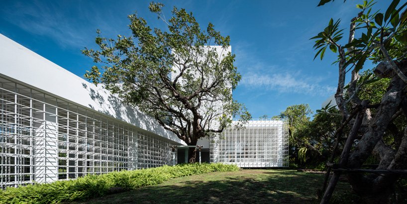5-shade-house-ayutt-and-associates-design 5-shade-house-ayutt-and-associates-design