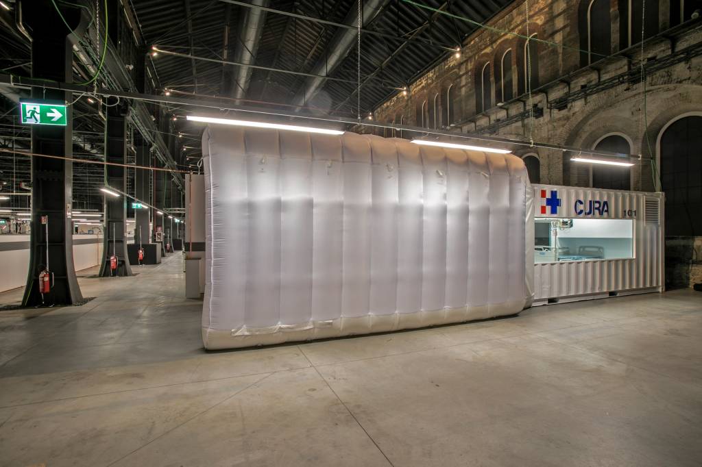 cura-container-icu-carlo-ratti-turin-hospital_dezeen_2364_col_1 cura-container-icu-carlo-ratti-turin-hospital_dezeen_2364_col_1