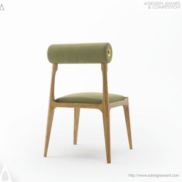 SILVER - Sushi Chair de Linda Martins: "O resumo do projeto era projetar uma cadeira confortável, com linhas simples em madeira e com um visual icônico. Sushi, como o nome, é uma cadeira engraçada, mas pode ser sofisticada, depende do ambiente."