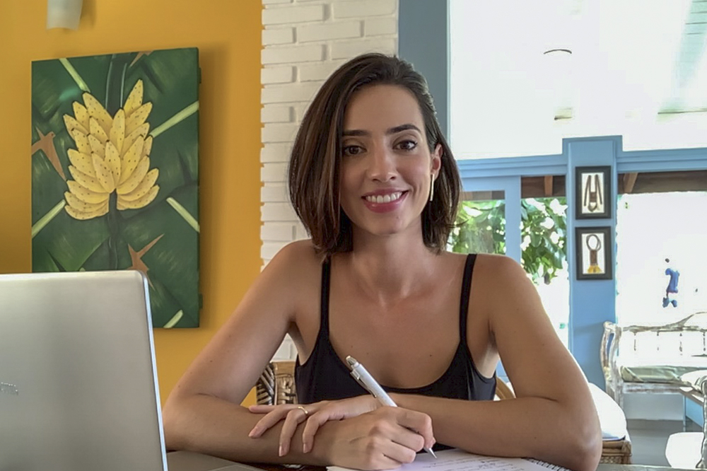 Tria – Sarah-1 Tria – Sarah-1