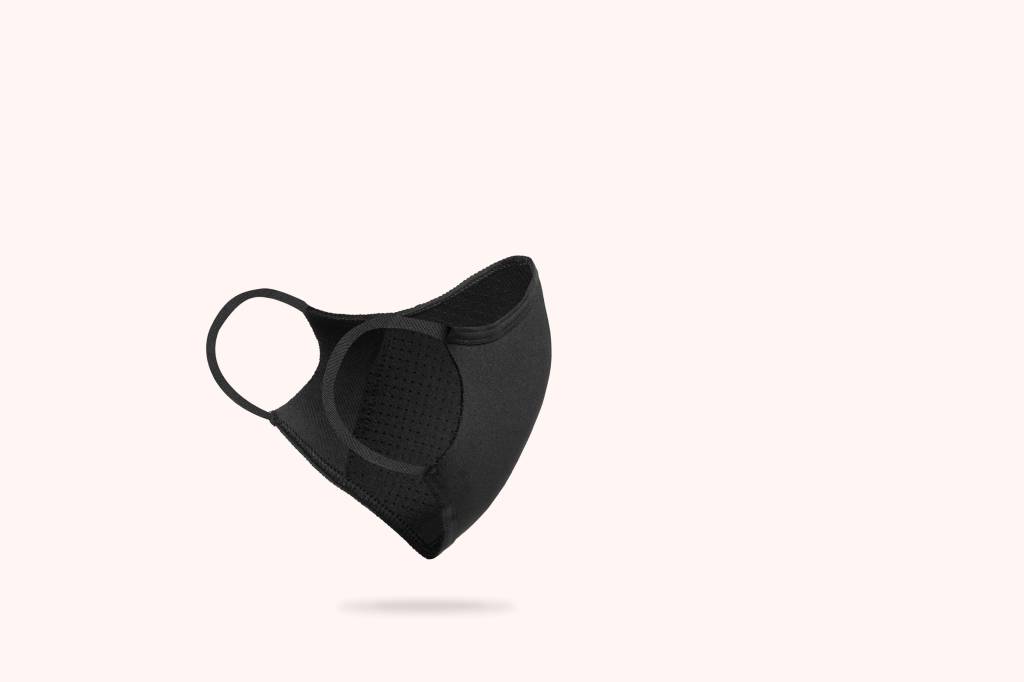 face-cover-adidasface-mask_dezeen_2364_col_9 face-cover-adidasface-mask_dezeen_2364_col_9