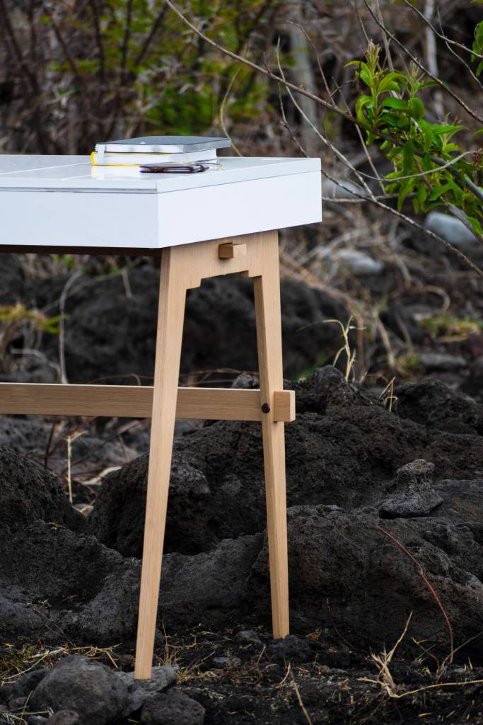 nomada-desk-enrique-tovar-mexico_dezeen_2364_col_1-scaled nomada-desk-enrique-tovar-mexico_dezeen_2364_col_1-scaled