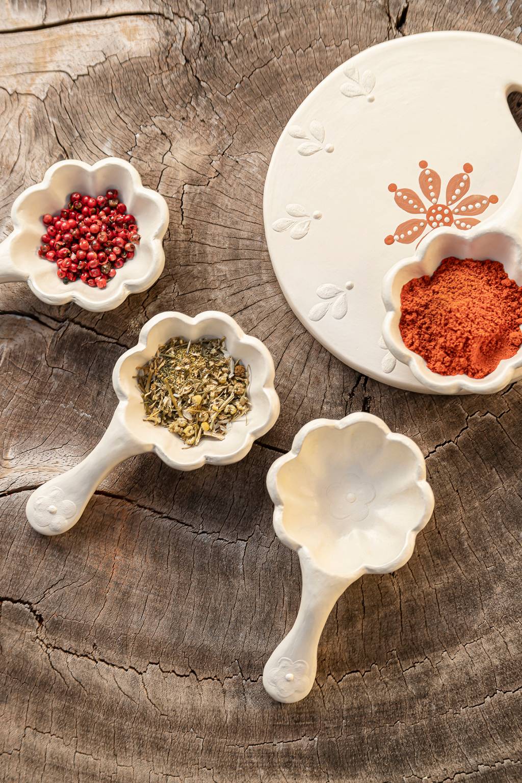 Camicado lança coleção com artesãs do Vale do Jequitinhonha