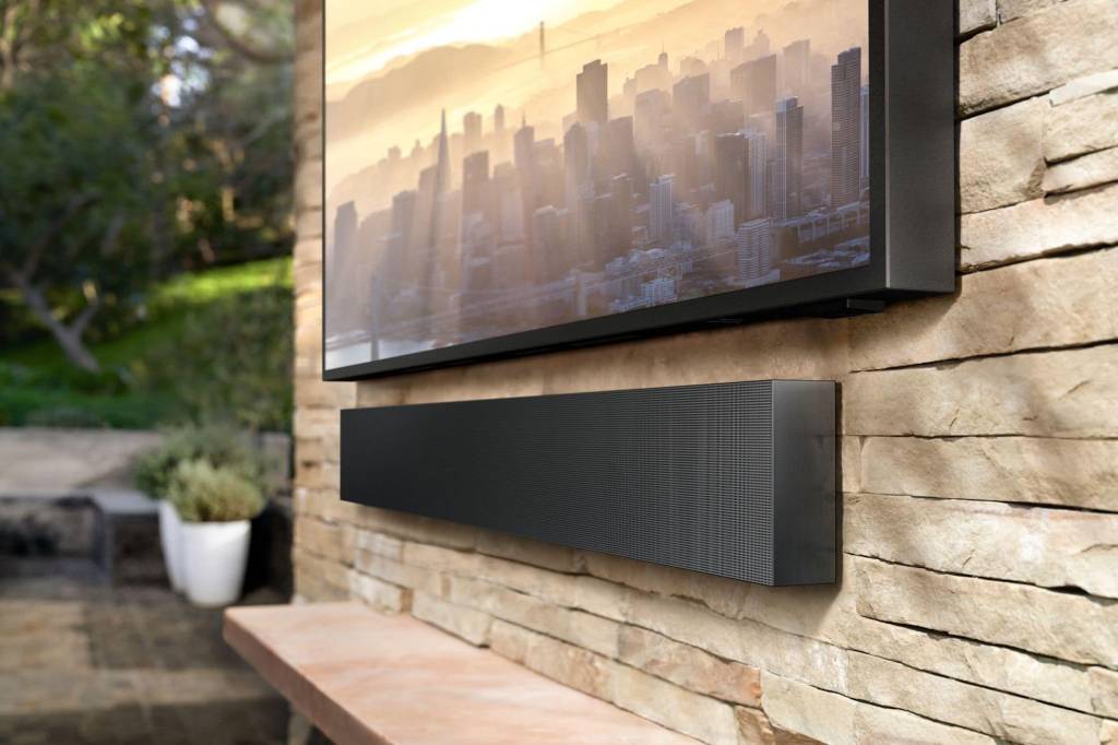 Home-Theater-dicas-e-inspirações-para-curtir-a-TV-confortavelmente-soundbar-casacom-1