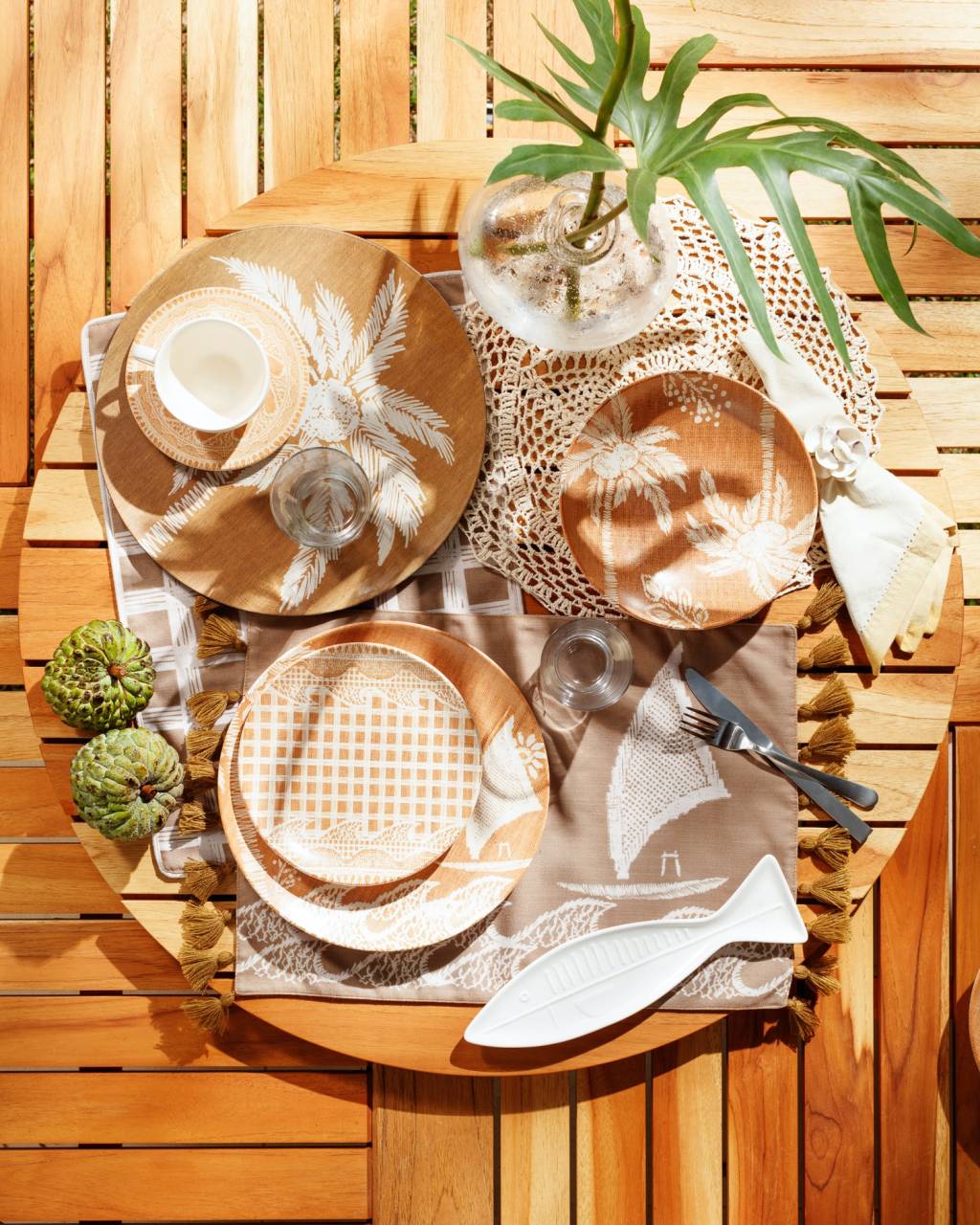 Tok&Stok e Água de Coco lançam coleção para áreas externas