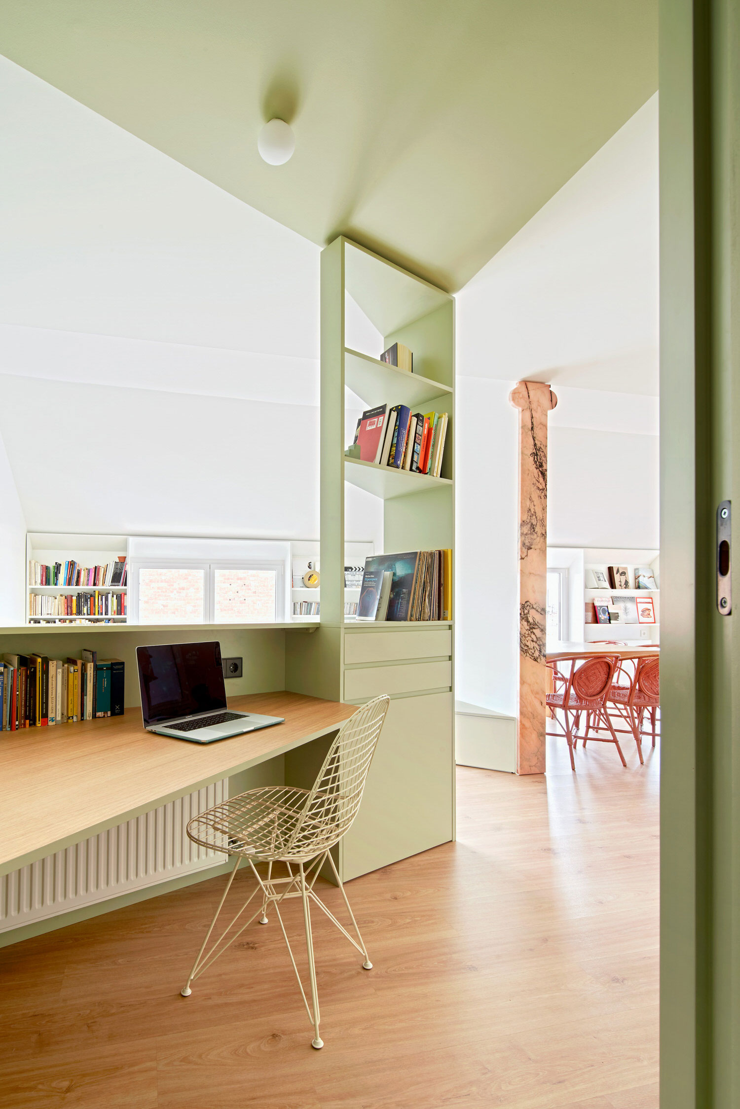 How Much Do Interior Designers in the US Make?