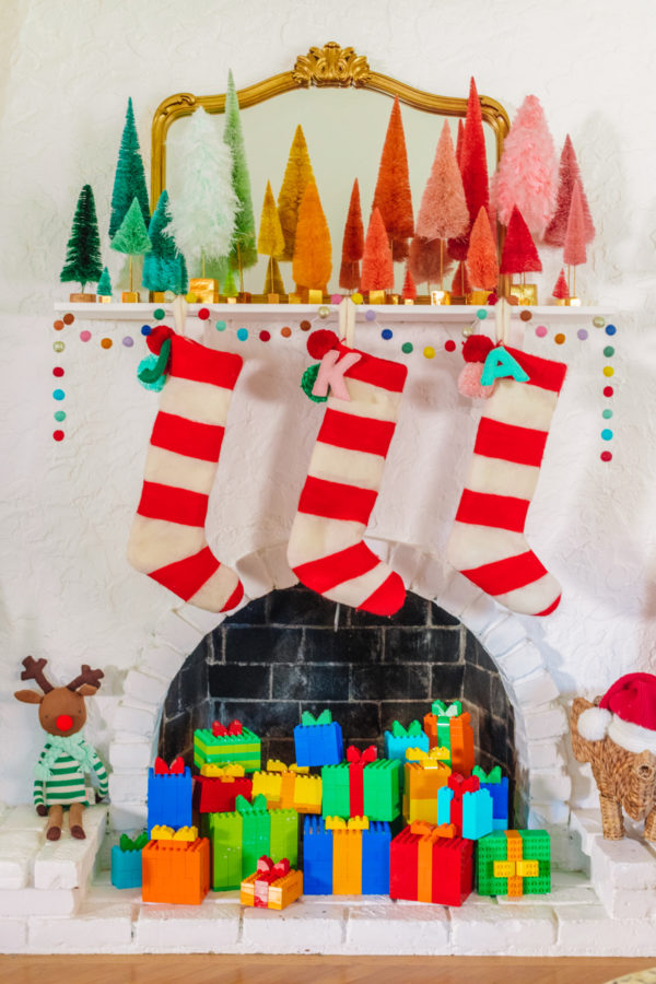 presentes-na-árvore-de-natal-de-lego-studiodiy presentes-na-árvore-de-natal-de-lego-studiodiy