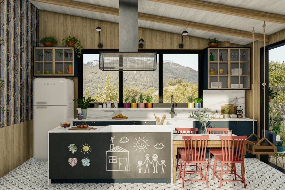 Cozinha, por Rodrigo Ferreira Arquitetura |“Pati e Gustavo compram produtos orgânicos no mercadinho local, a granel, e armazenam em potes de vidro. Aqui não há plástico”, explica Rodrigo. O projeto privilegiou as cores azul, amarelo e terra, em harmonia com a paisagem. O espaço tem direito ainda a uma varanda, sobre um deck de 9m2, com mesa apoiada em um carretel e muitas plantas e temperos.