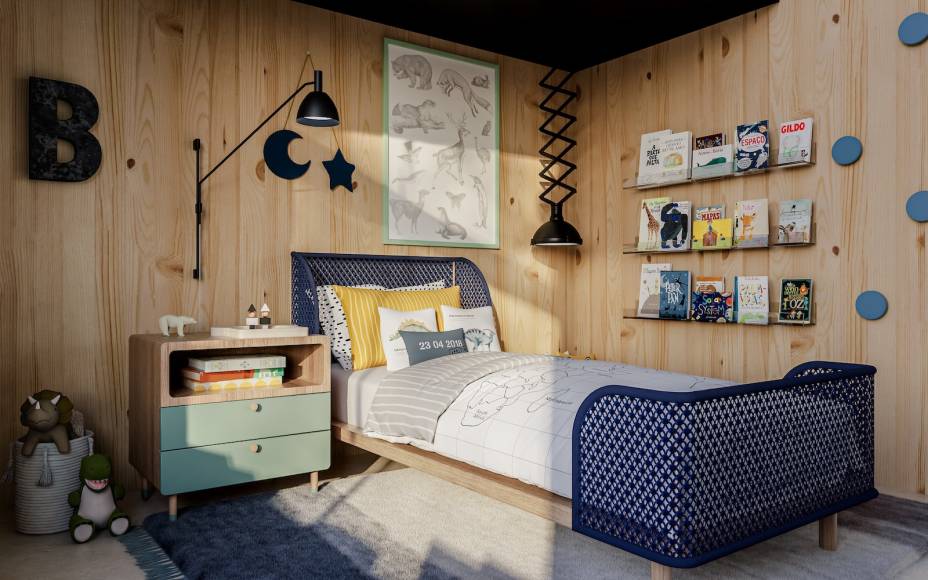 Quarto do Ben, por Bianca Assuf e Mandarine |A cama com trama azul na cabeceira e nos pés, da Triete, leva cor ao ambiente, assim como o verde das mesas e cadeiras da mesma marca.