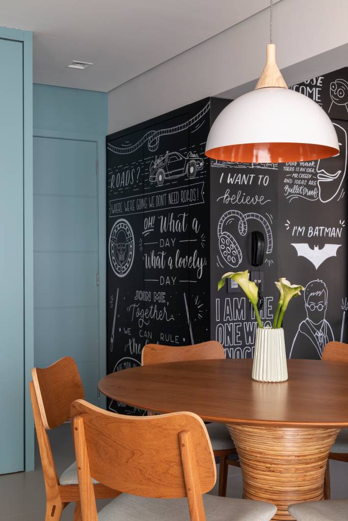 com-paleta-em-tons-de-azul-apartamento-tem-decor-inspirada-em-star-wars-casa.com-Projeto Ristretto – Marina Carvalho – foto Evelyn Muller (4)