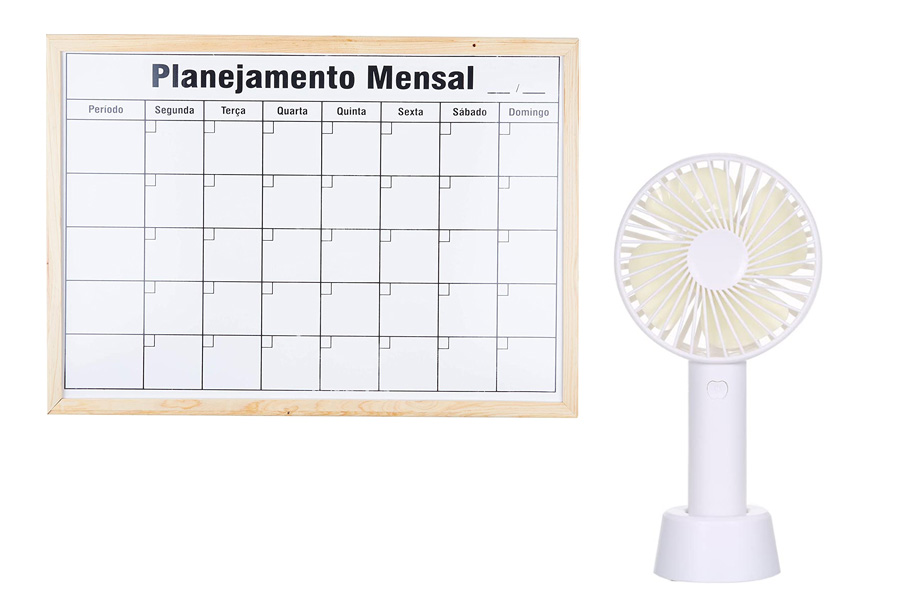 <span style="font-weight: 400">Quadro branco para planejamento mensal (</span><a href="https://amzn.to/3hV5Dgm" target="_blank" rel="noopener"><span style="font-weight: 400">R$ 30,25</span></a><span style="font-weight: 400">) ventilador USB (</span><a href="https://amzn.to/3hTzKVA" target="_blank" rel="noopener"><span style="font-weight: 400">R$ 34,90</span></a><span style="font-weight: 400">), na Amazon</span>