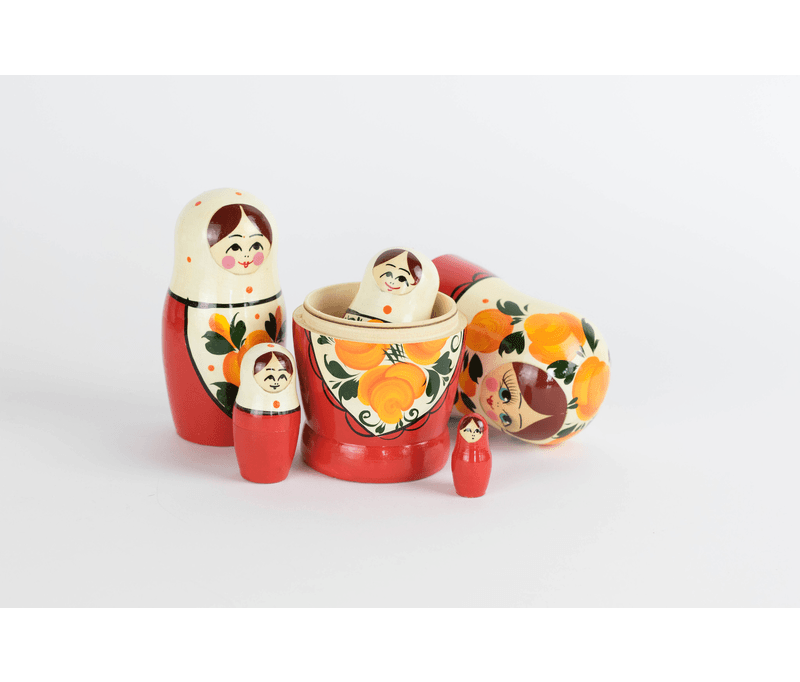matrioska-decoração Souvenires na decoração: a história de 7 símbolos de países