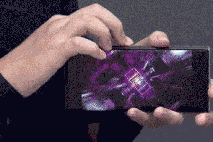 2-este-celular-pode-ficar-do-tamanho-de-um-tablet