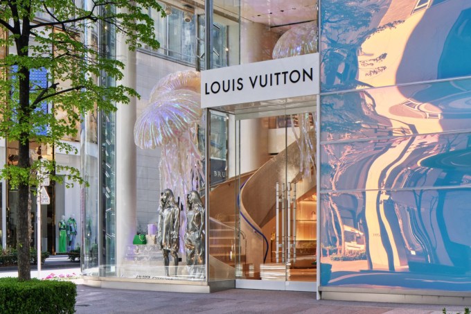 Loja da Louis Vuitton em Tóquio: Psicodélico chic: loja da Louis