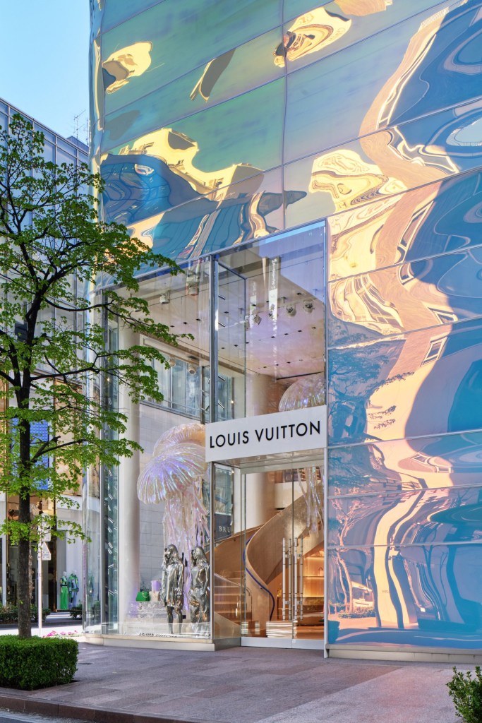 Loja da Louis Vuitton em Tóquio