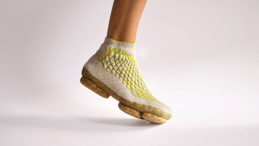 sneature-tenis-pelo-cachorro-dezeen-01