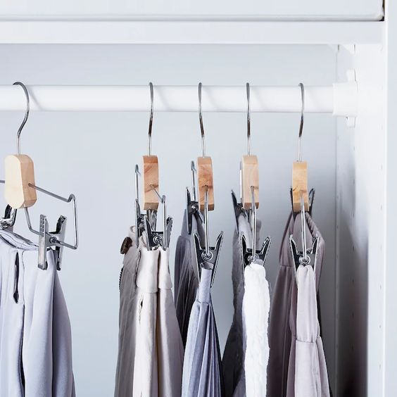 como-arrumar-as-roupas-no-armario-casa.com-8