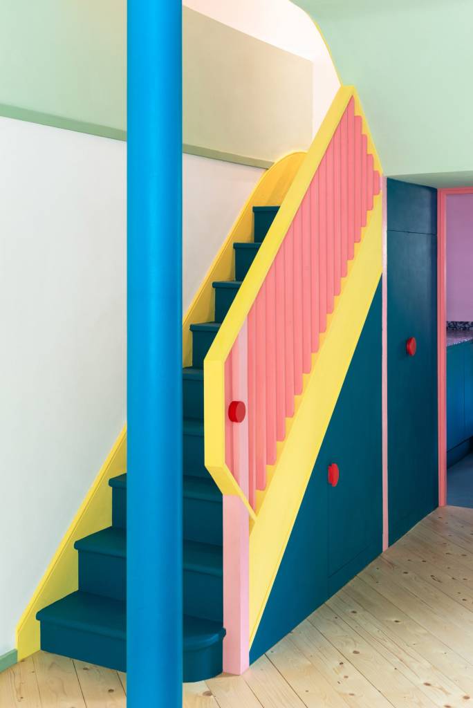 10-interiores-com-cores-ousadas-casa.com-7