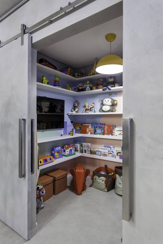 a-decoracao-pode-ajudar-a-esconder-a-bagunca-do-dia-a-dia-casa.com APTO MICHIGAN_BRINQUEDOTECA_03