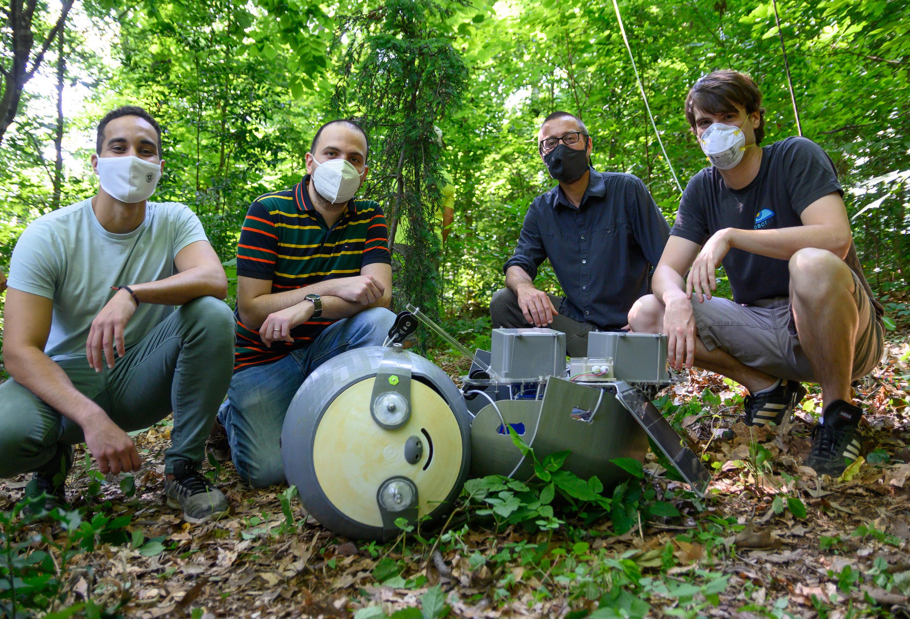 Fofo e ecológico: este robô preguiça ajuda na conservação de florestas