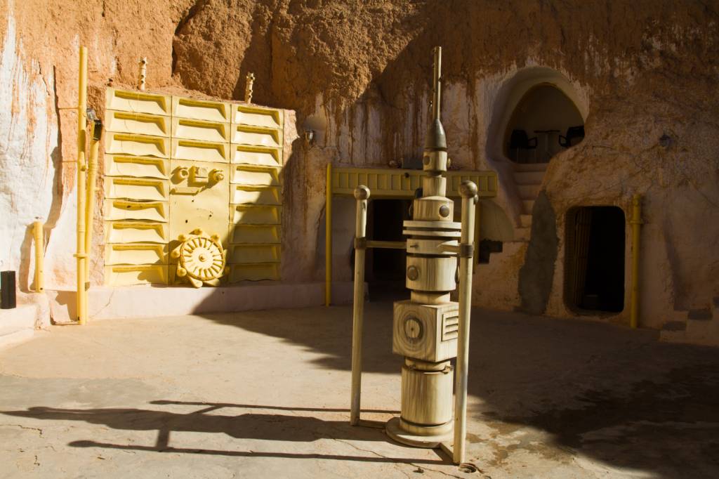 10-sets-para-quem-ama-cinema-e-arquitetura-casa.com-13-Hotel-sidi-idriss 10-sets-para-quem-ama-cinema-e-arquitetura-casa.com-13-Hotel-sidi-idriss