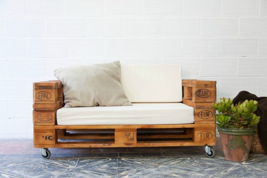 30 inspirações de sofás com paletes | CASA.COM.BR