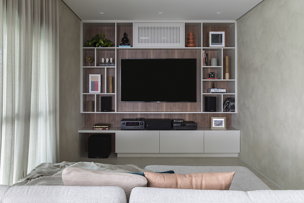 1-tons-neutros-e-minimalismo-marcam-apartamento-de-225-m-2_1000 1-tons-neutros-e-minimalismo-marcam-apartamento-de-225-m-2_1000