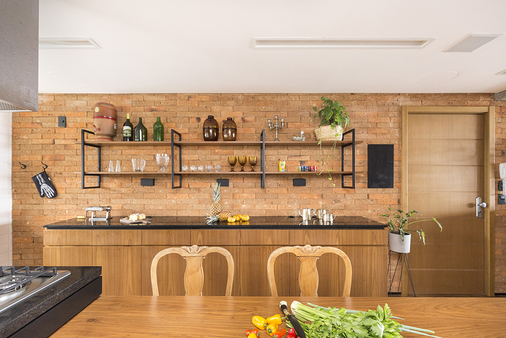 10-materiais-rusticos-e-design-contemporaneo-dao-tom-a-ape-de-123-m-2_1000px 10-materiais-rusticos-e-design-contemporaneo-dao-tom-a-ape-de-123-m-2_1000px